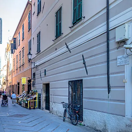 Authentic Caruggio - Typical Ligurian Experience Daire *