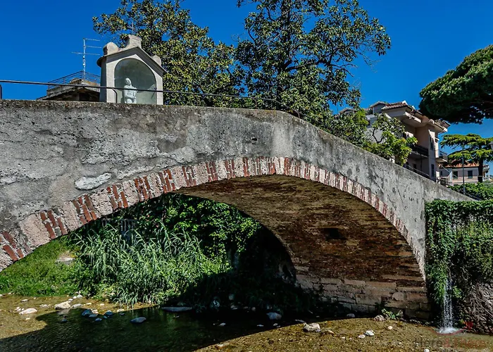 Authentic Caruggio - Typical Ligurian Experience